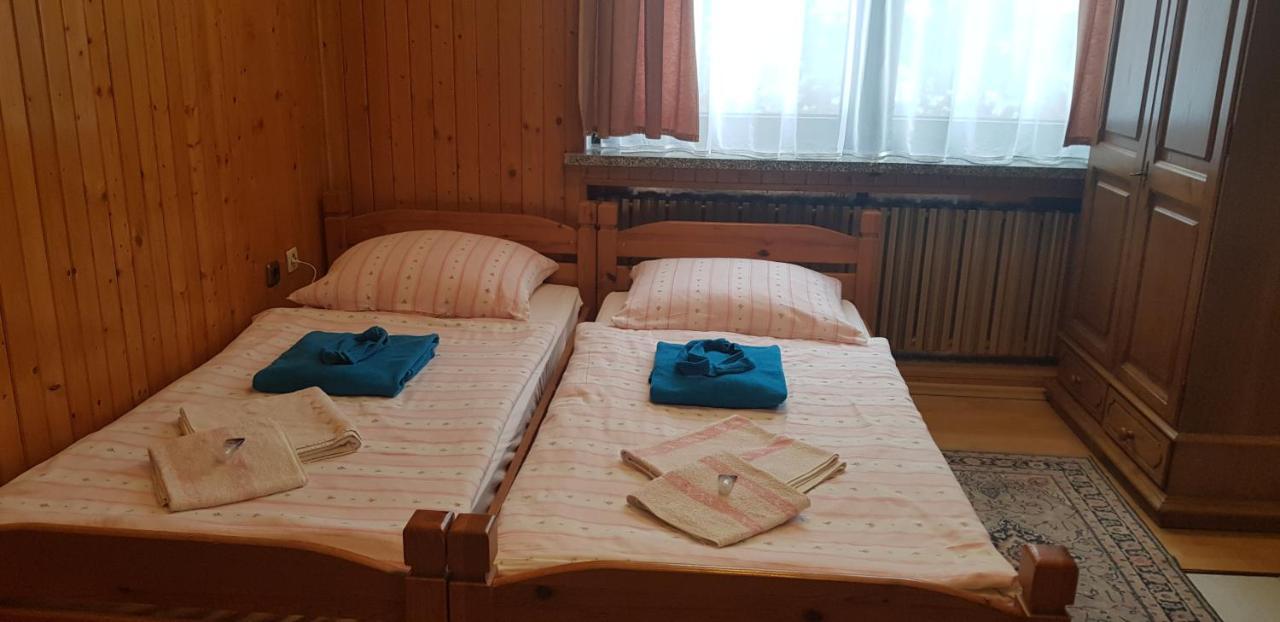 Eden Szczyrk Bed & Breakfast Bagian luar foto
