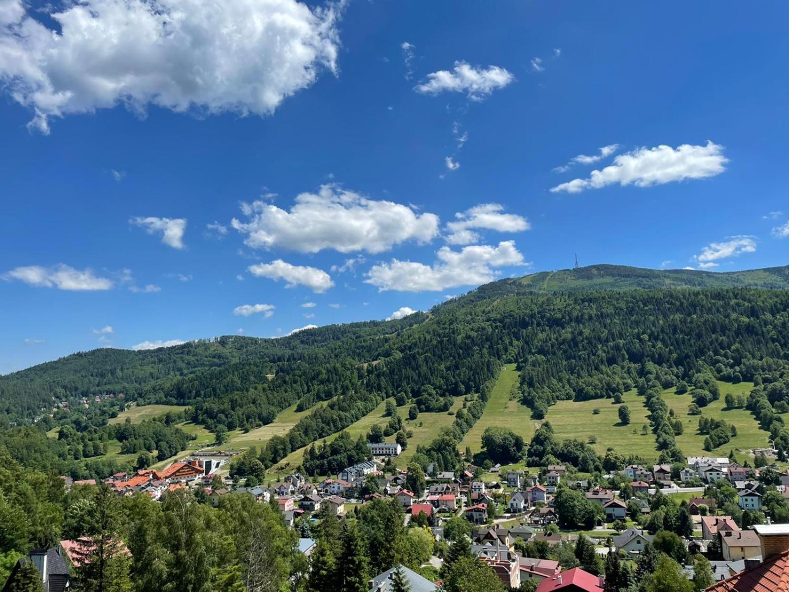 Eden Szczyrk Bed & Breakfast Bagian luar foto