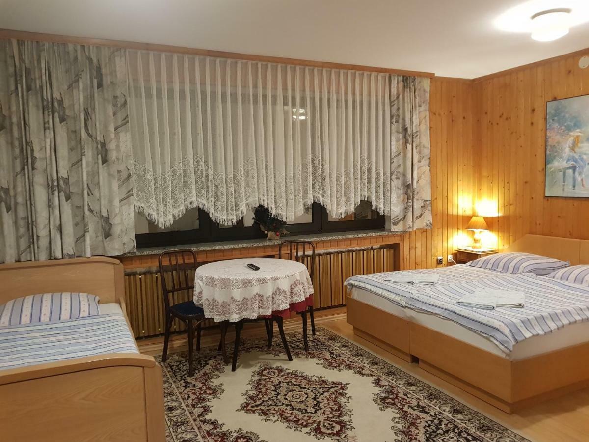 Eden Szczyrk Bed & Breakfast Bagian luar foto