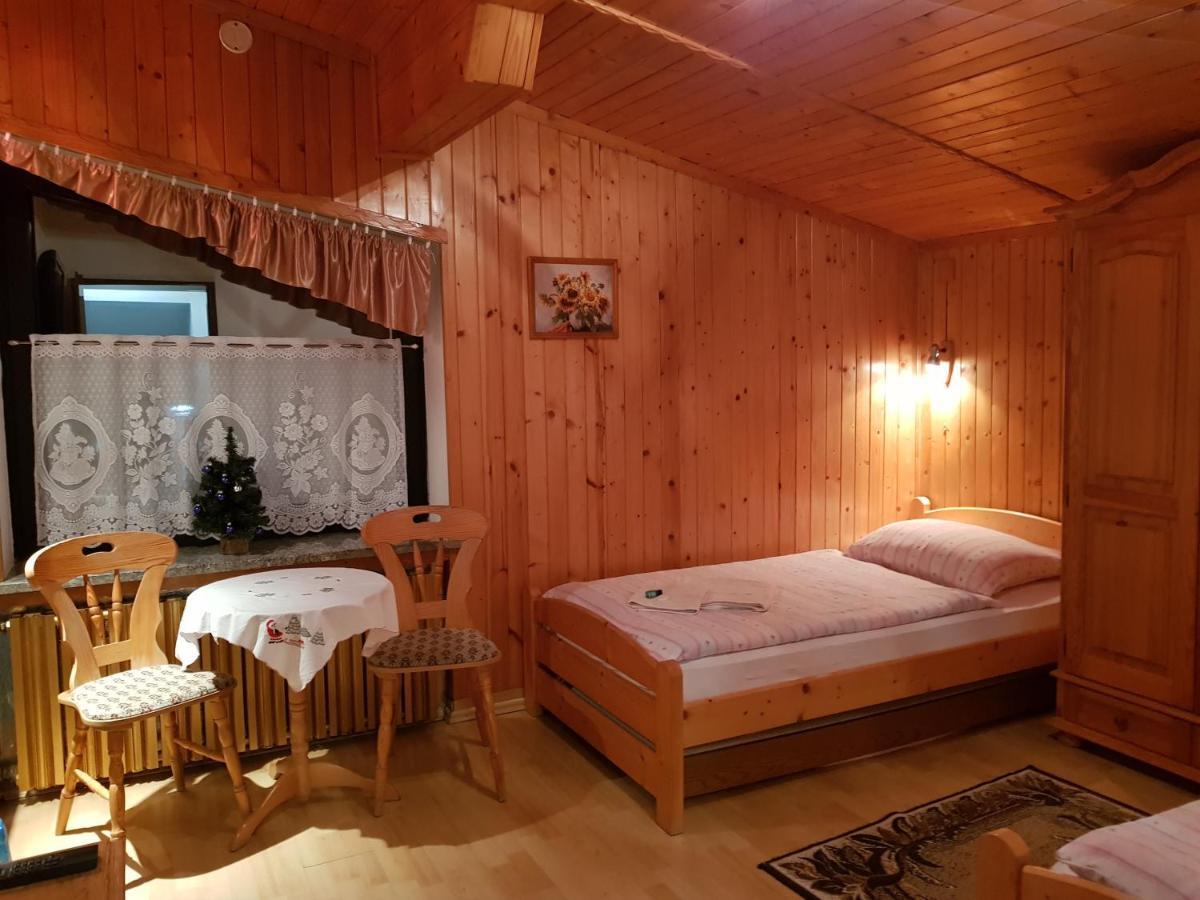 Eden Szczyrk Bed & Breakfast Bagian luar foto